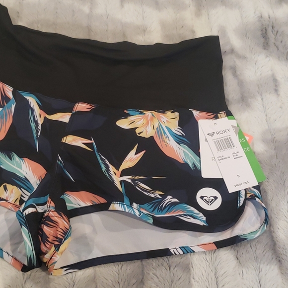 Roxy Pants - Roxy shorts